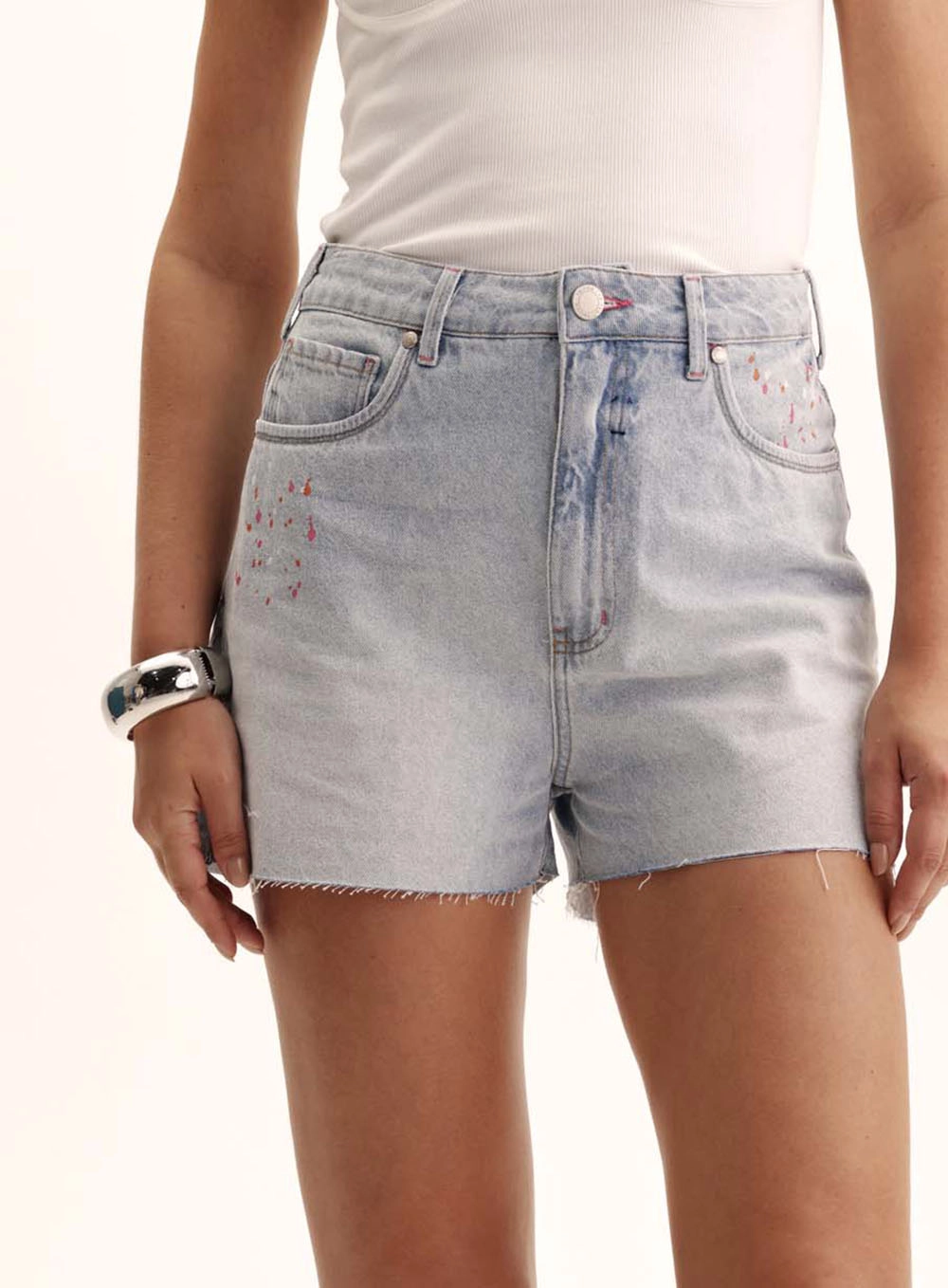 Short Jeans Feminino Barra Desfiada - Anne Índigo 2