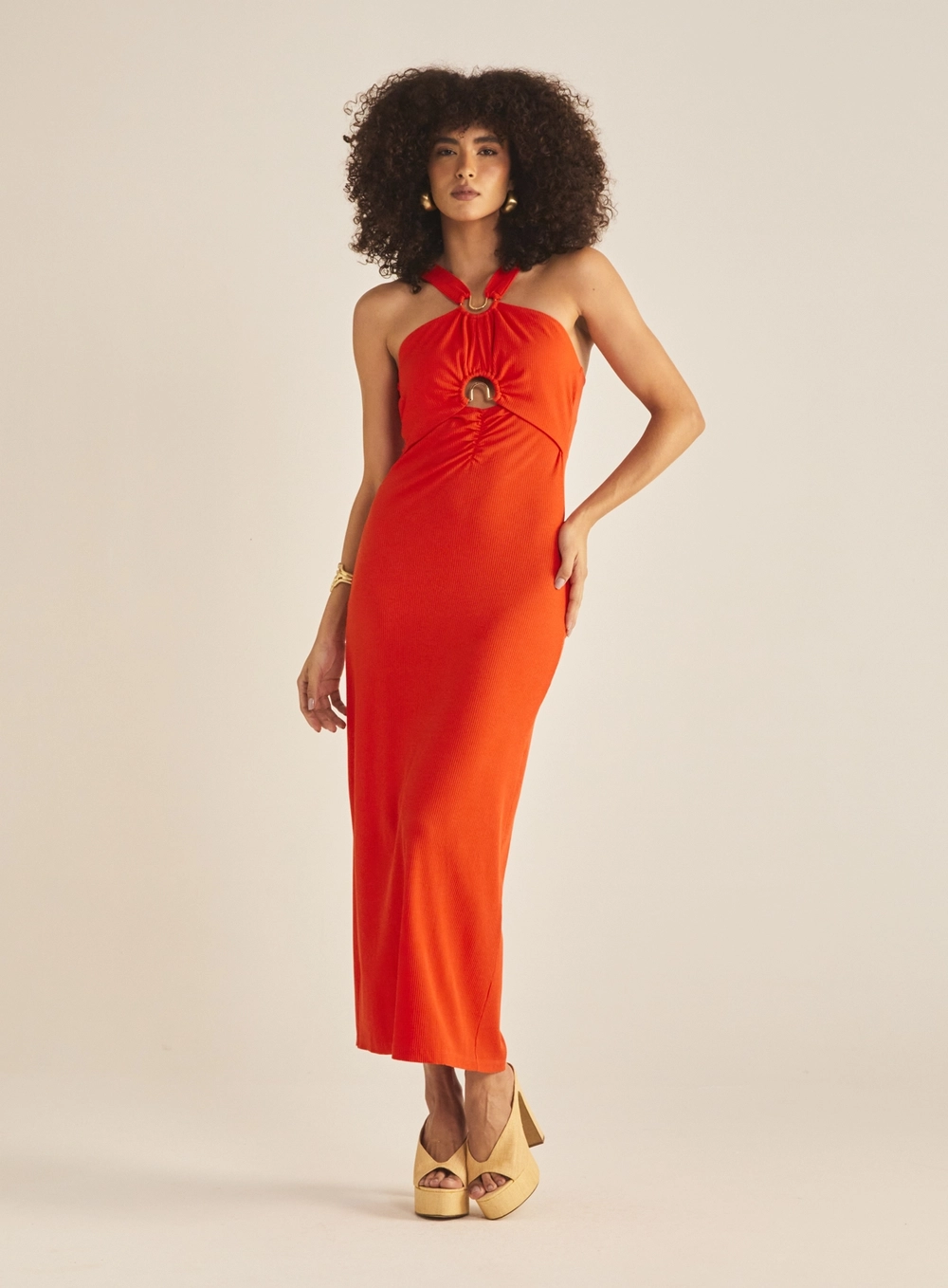 Vestido Slim Decote Com Argola Drapeada Vermelho 1