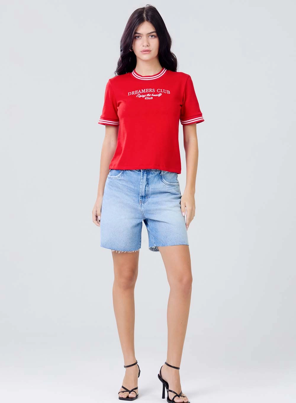 Camiseta Regular Com Gola De Retilínea Vermelho 1