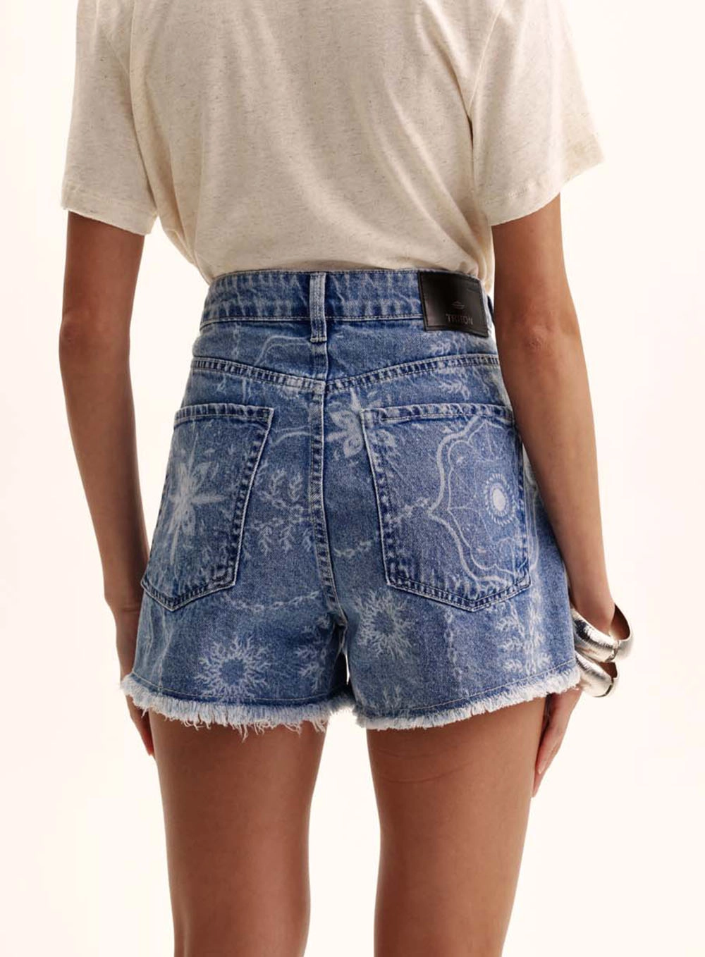 Short Jeans Feminino Estampado - Maite Índigo 4