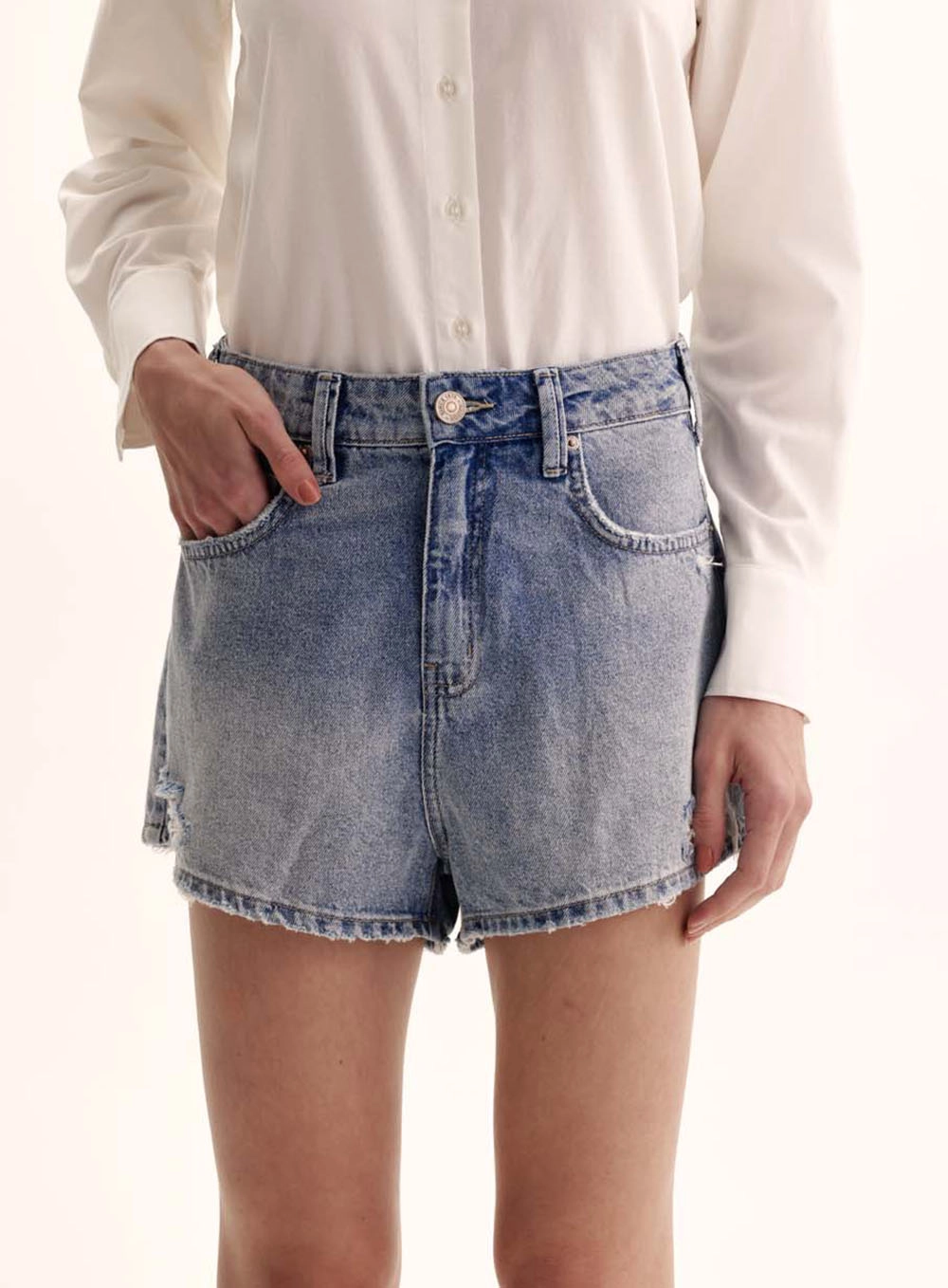 Short Jeans Feminino Lavagem Clara Bella Índigo 1