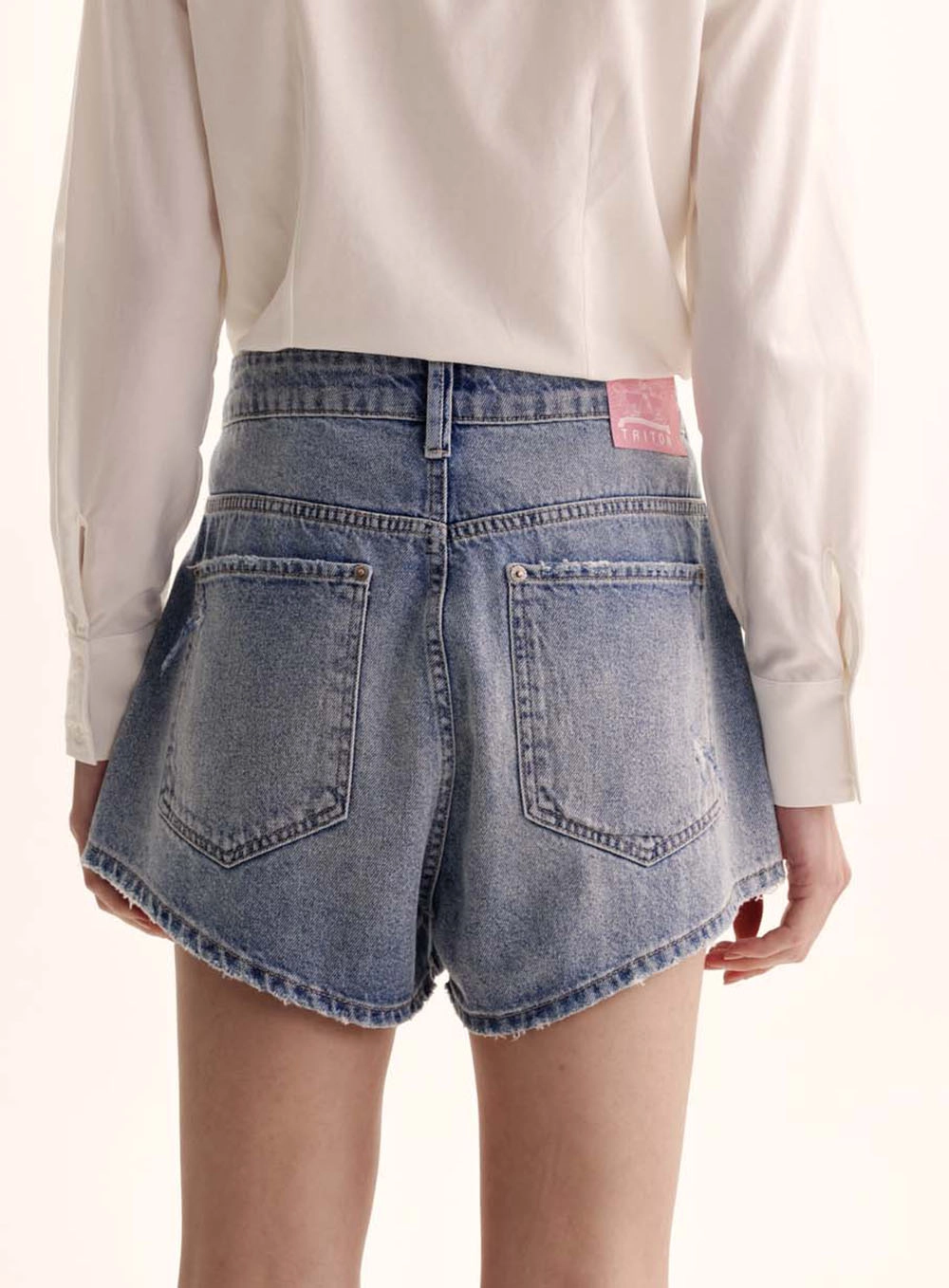 Short Jeans Feminino Lavagem Clara Bella Índigo 3