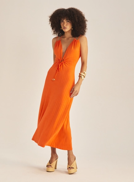 Vestido Evasê Alça Dupla E Decote V
