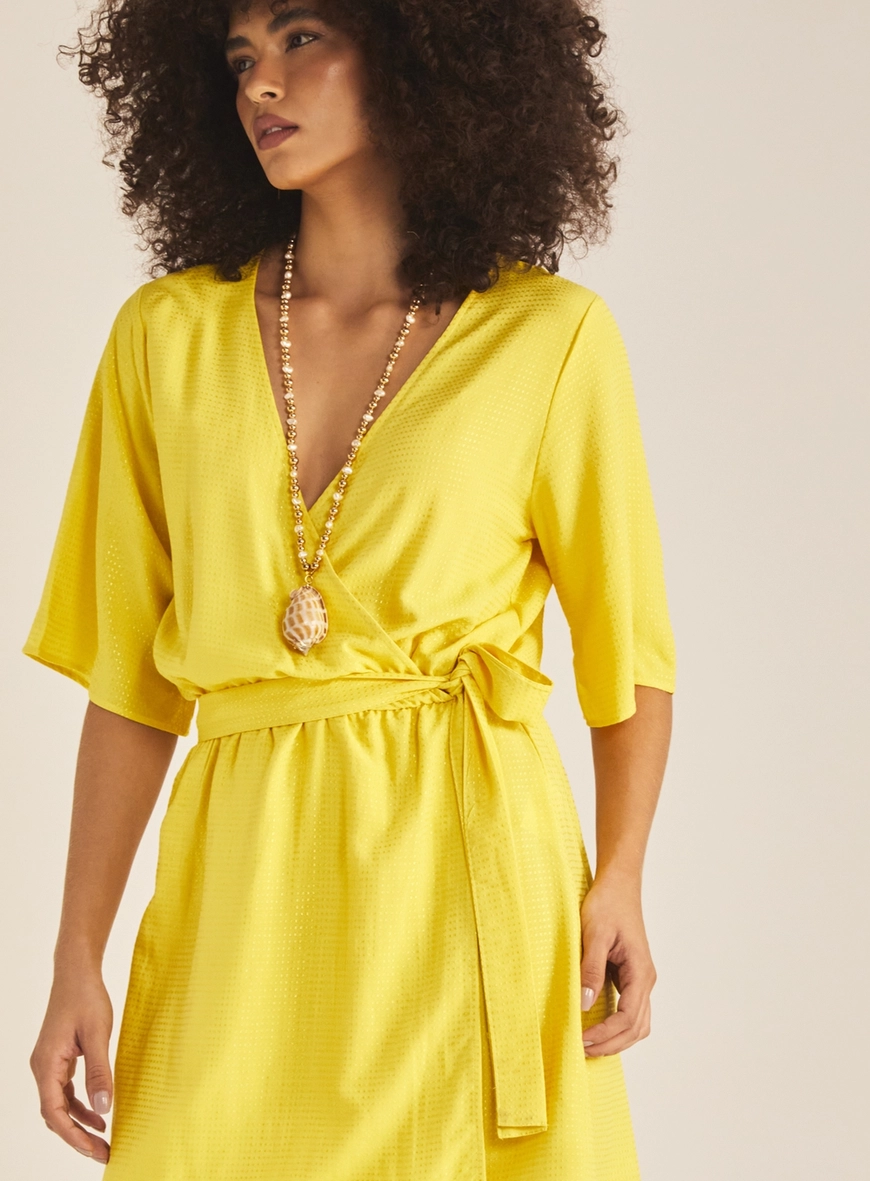 Vestido Comfort Com Transpasse E Amarração Amarelo 3