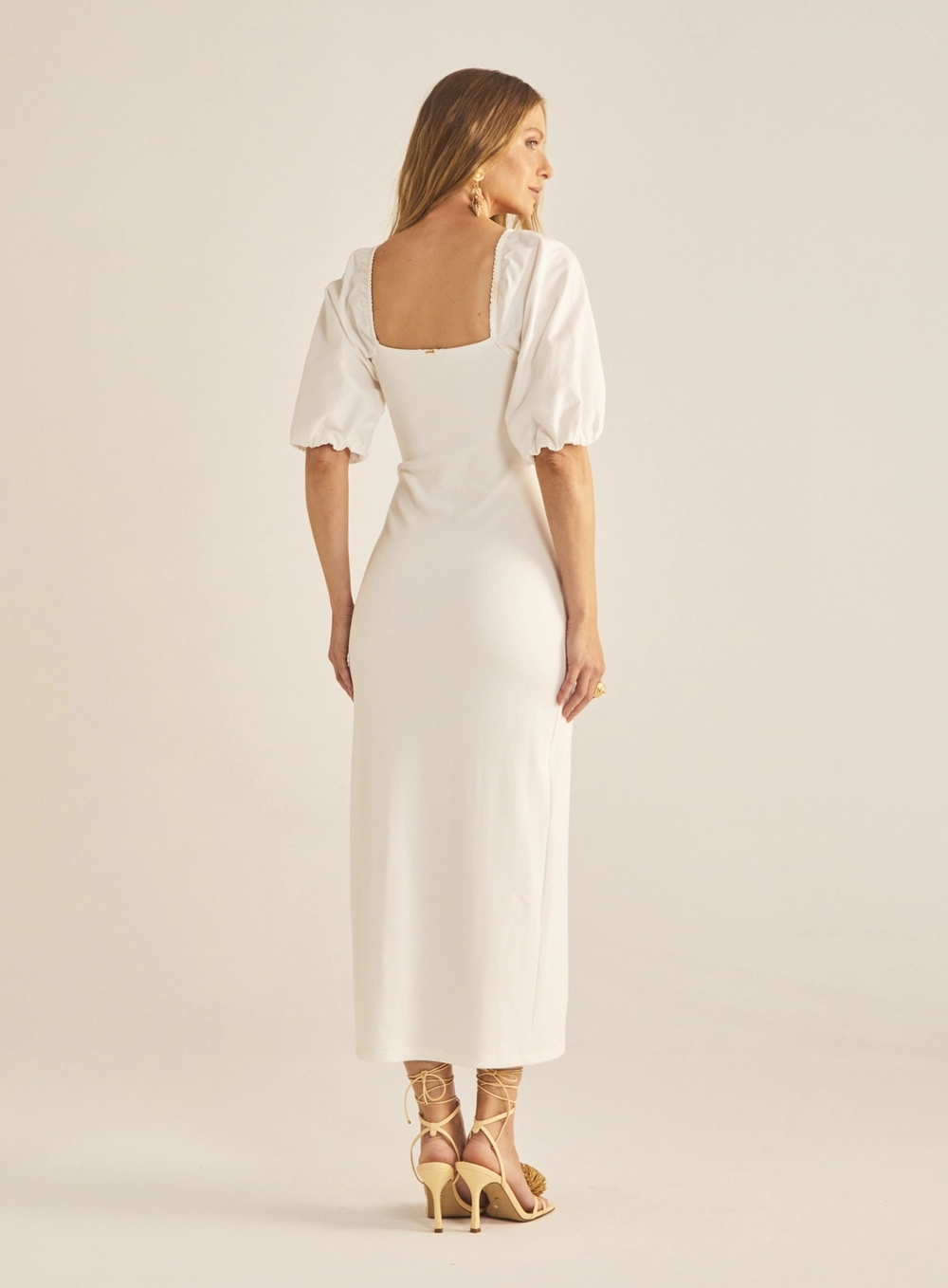 Vestido Slim Manga Bufante E Decote Coração Off Shell 4