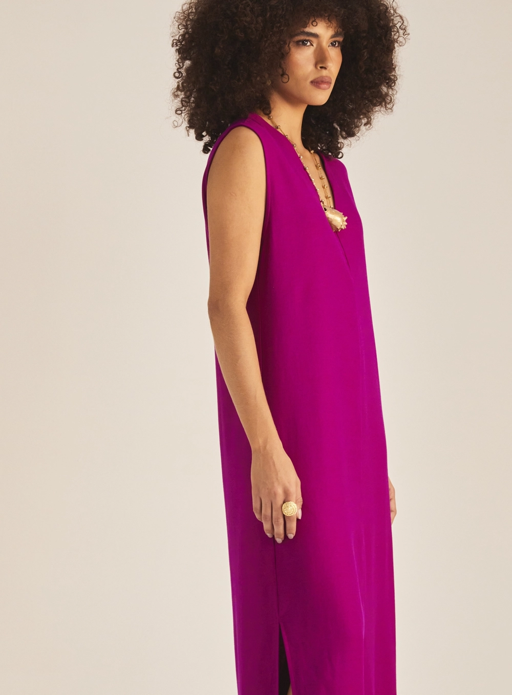 Vestido Comfort Linho Com Fenda Roxo 3