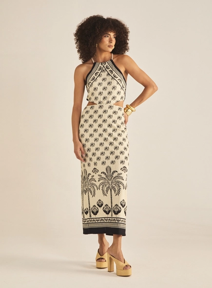 Vestido Slim Decote Halter Estampado