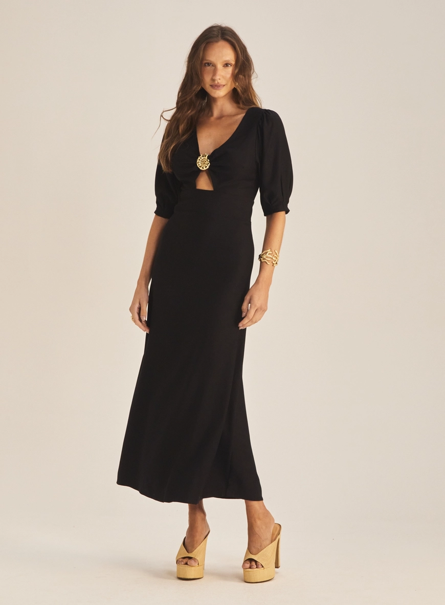 Vestido Godê Detalhe No Decote Preto 1