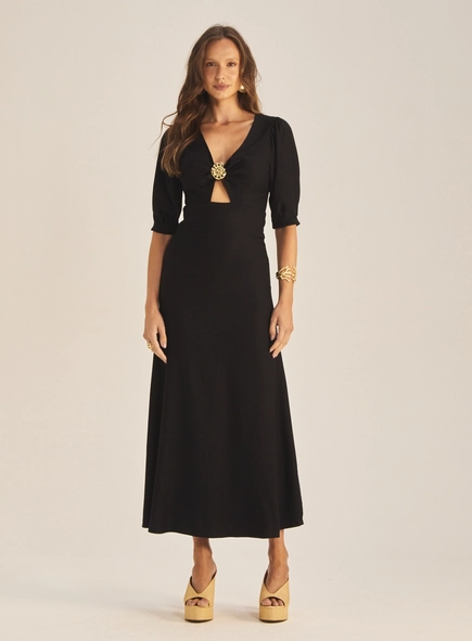 Vestido Godê Detalhe No Decote