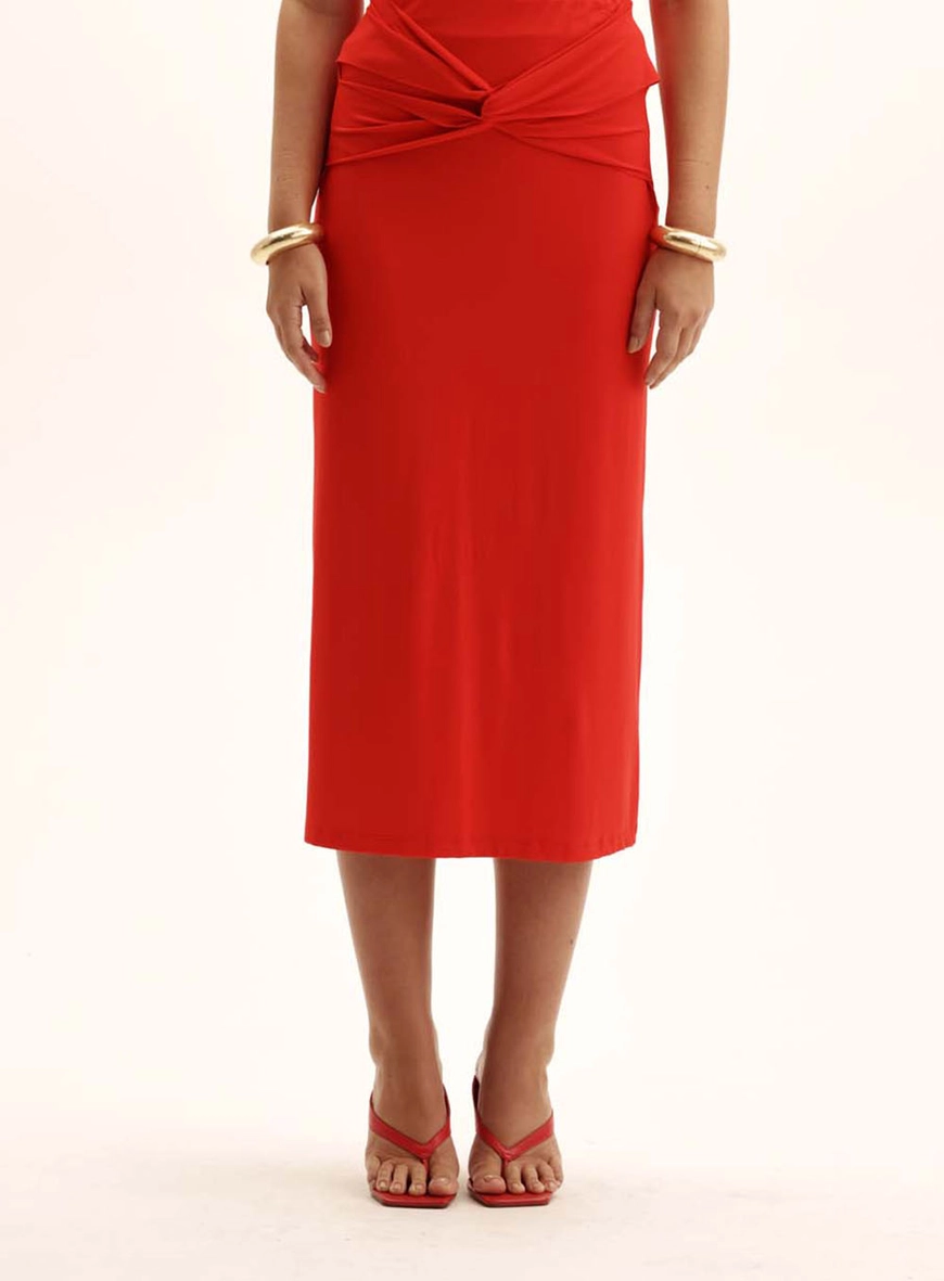 Saia Comfort Com Detalhe Em Traspasse Vermelho 2