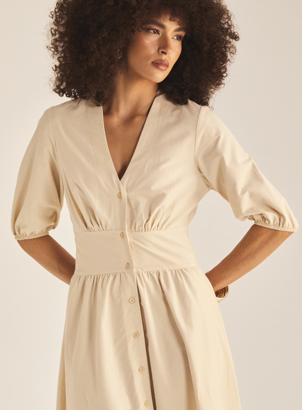 Vestido Midi Tecido Plano Giorgia Bege 3