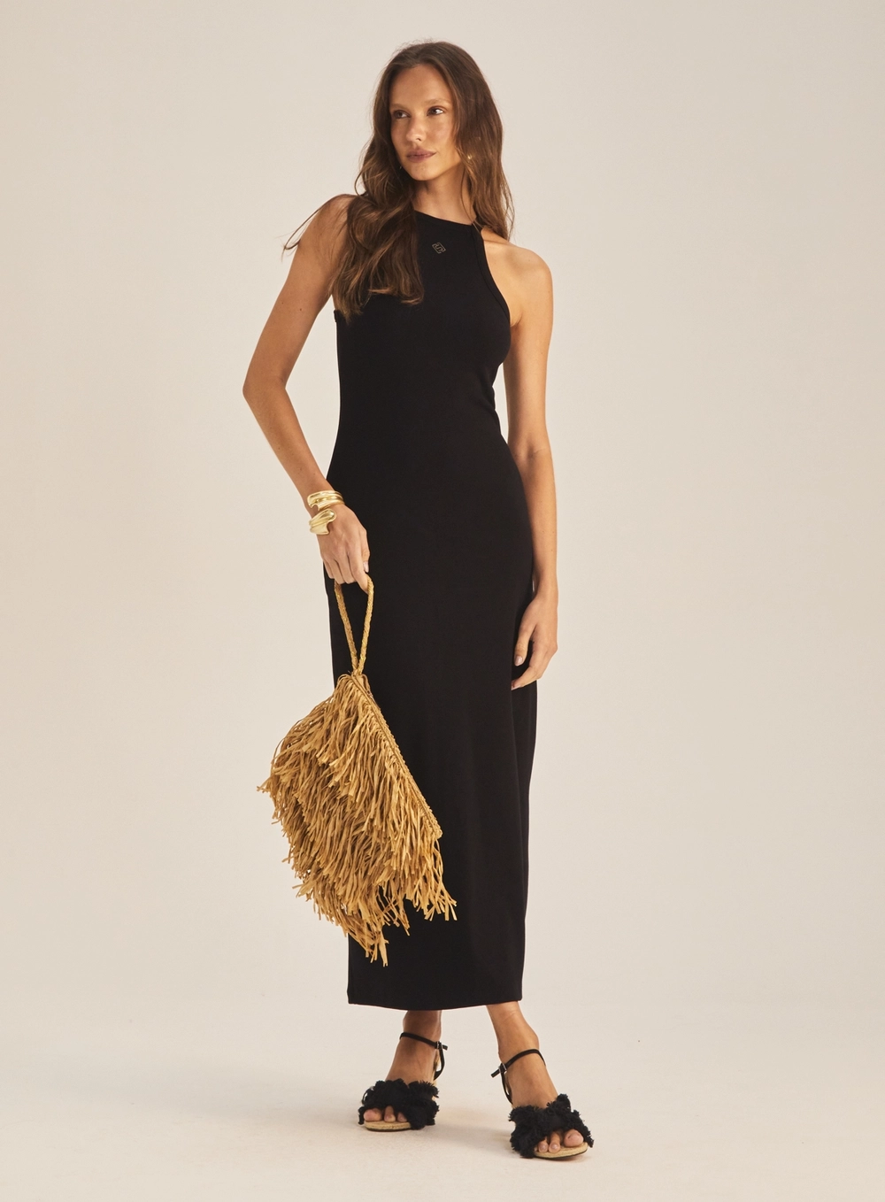 Vestido Slim Longo Com Decote Halter Preto 1