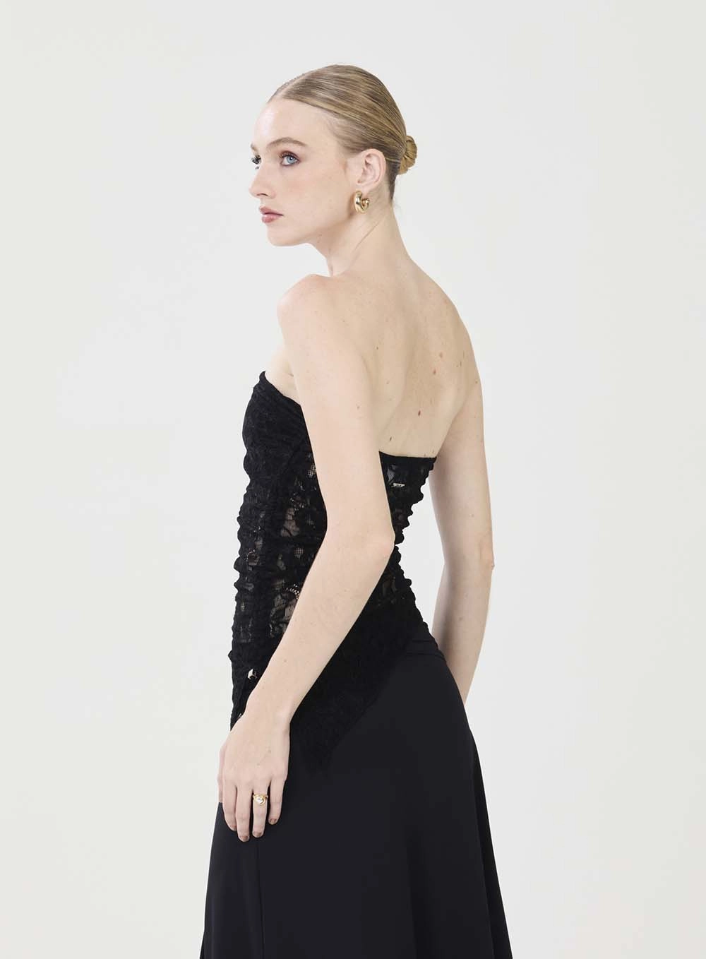 Blusa Slim De Renda Preto 3