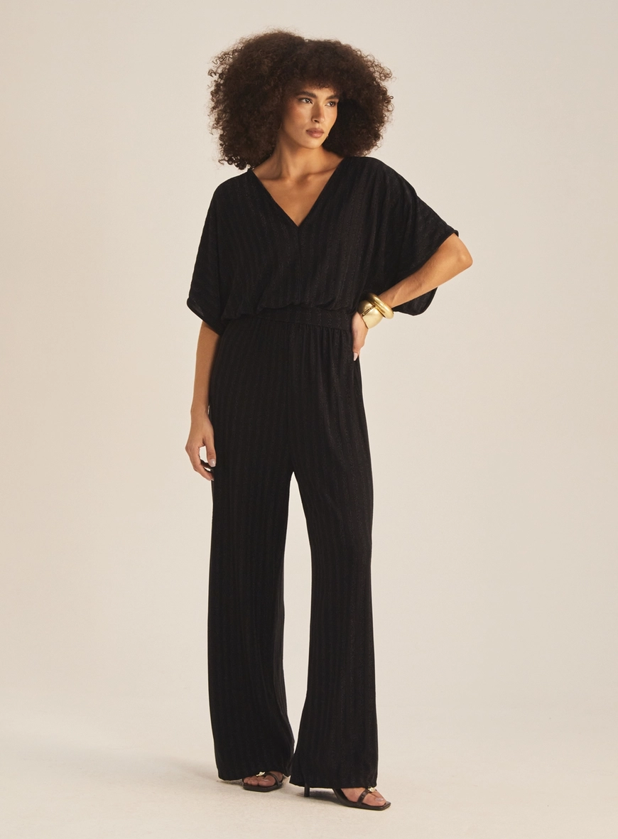 Macacão Reto Com Manga Morcego Listrado Preto 1