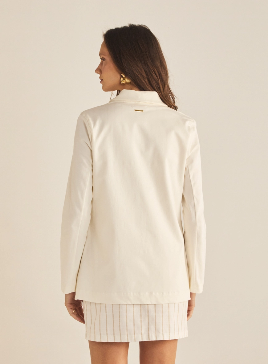 Blazer Feminino Alfaiataria Regular Com Um Botão Off Shell 4
