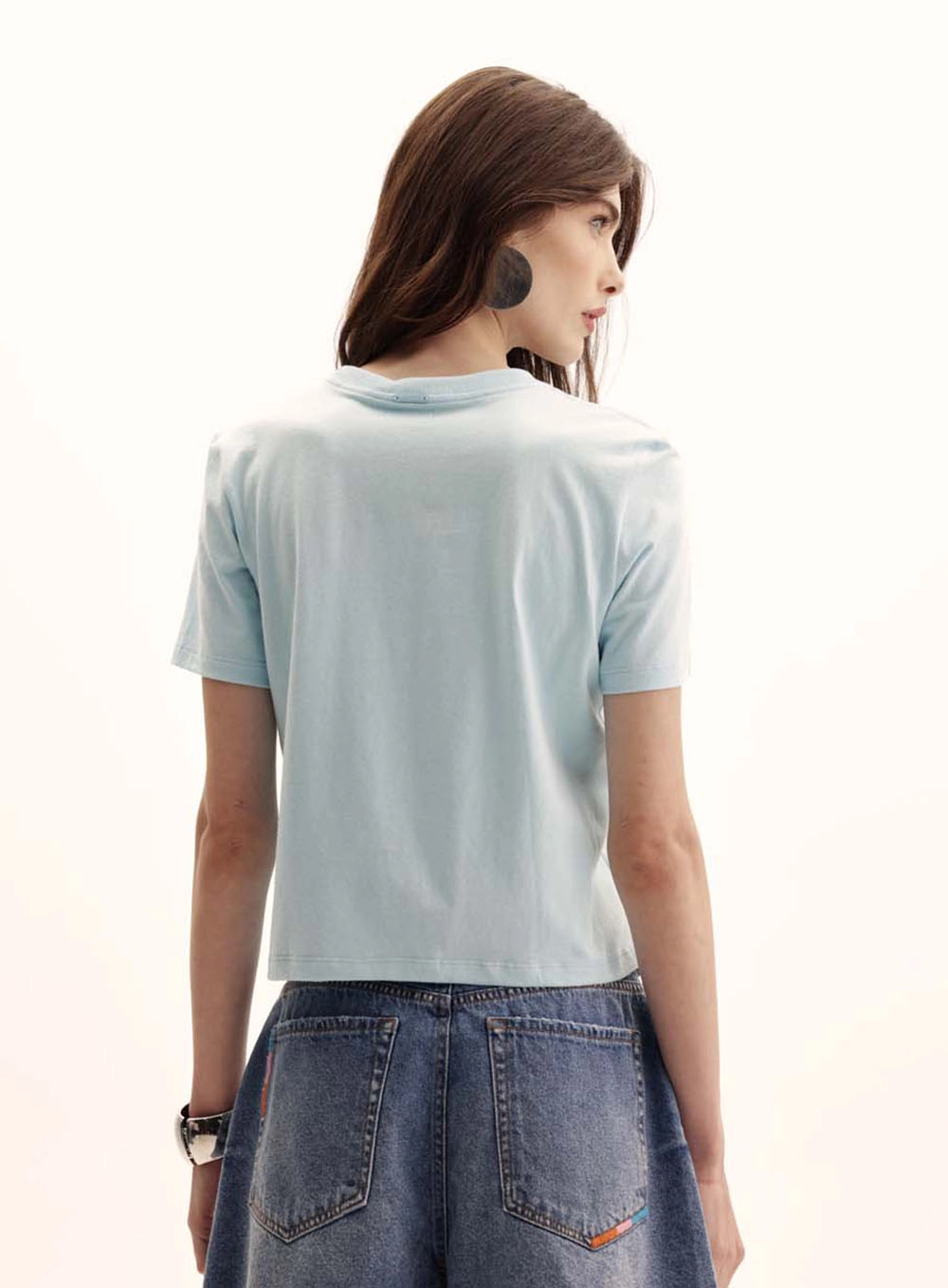 Camiseta Feminina Comfort Encurtada Azul 4