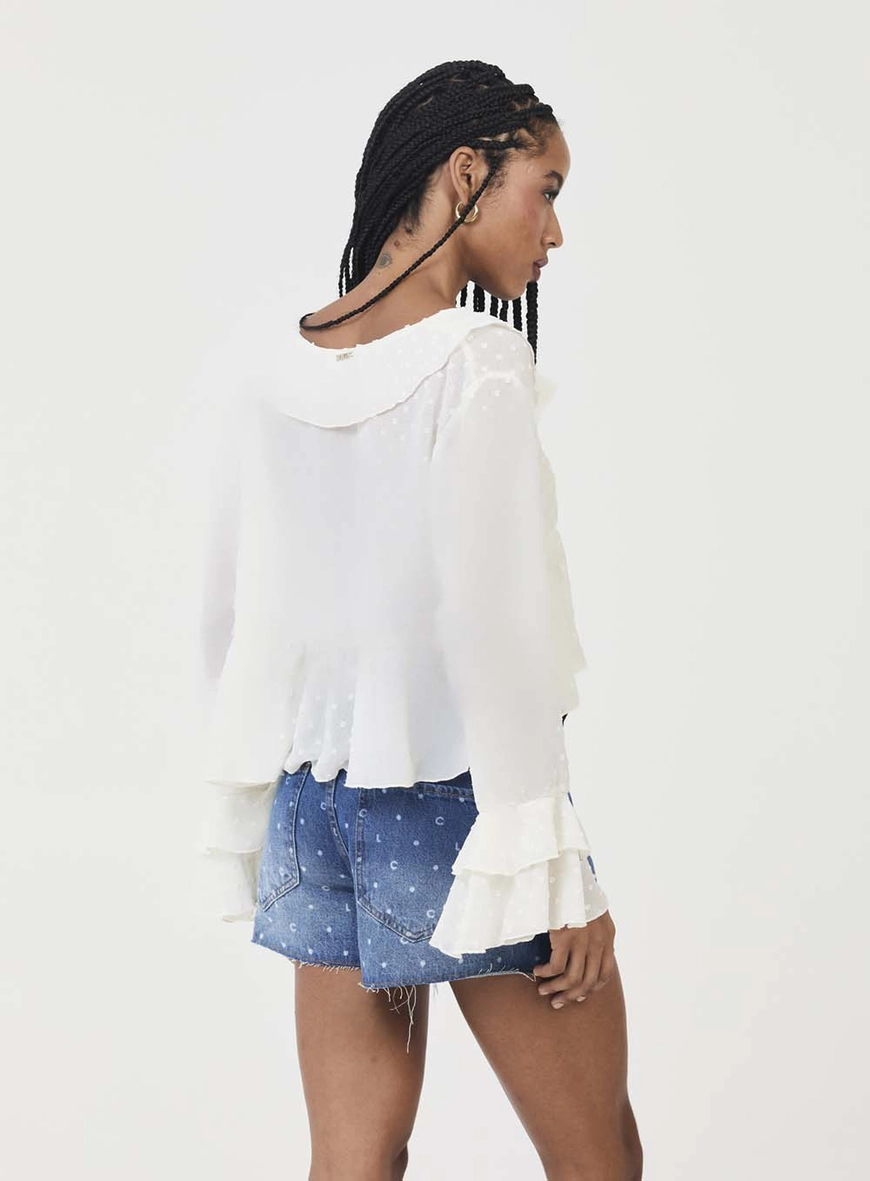 Blusa Comfort Com Detalhe De Amarração Frontal Off Shell 3