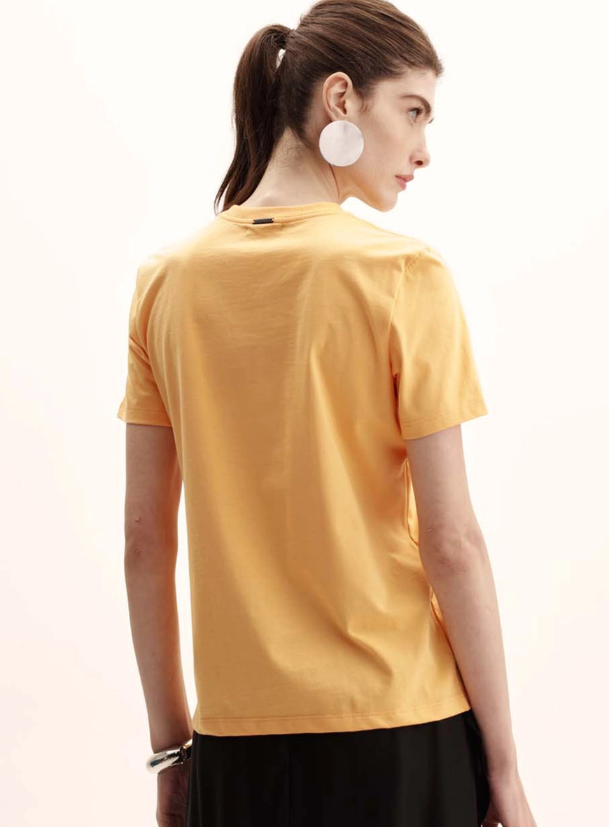 Camiseta Feminina Comfort Estampada Laranja 4