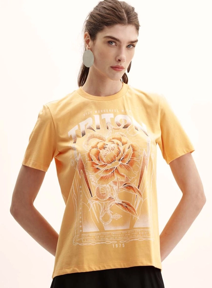 Camiseta Feminina Comfort Estampada