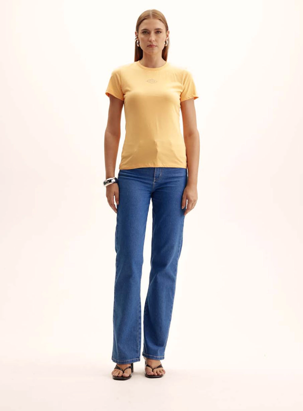 Camiseta Feminina Slim Com Logo Em Strass Laranja 1