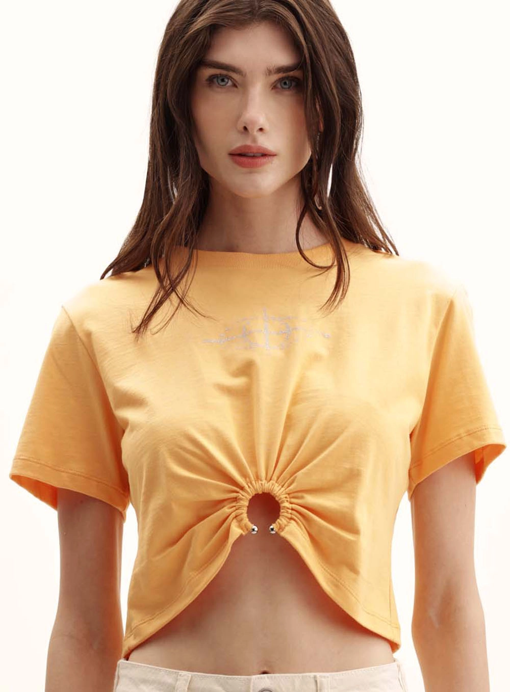 Camiseta Feminina Boy Detalhe Argola Drapeada Laranja 2