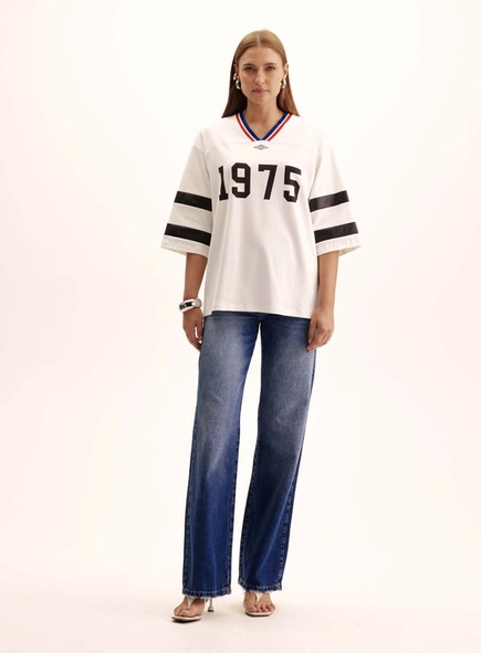 Camiseta Feminina Manga 3/4 Com Decote V