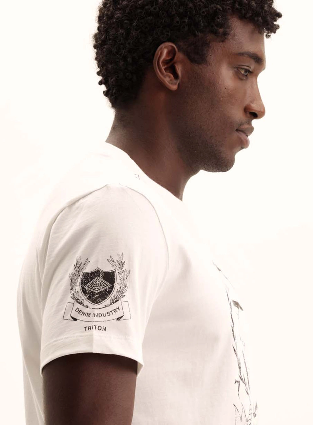 Camiseta Masculina New Manga Curta Off Shell 3