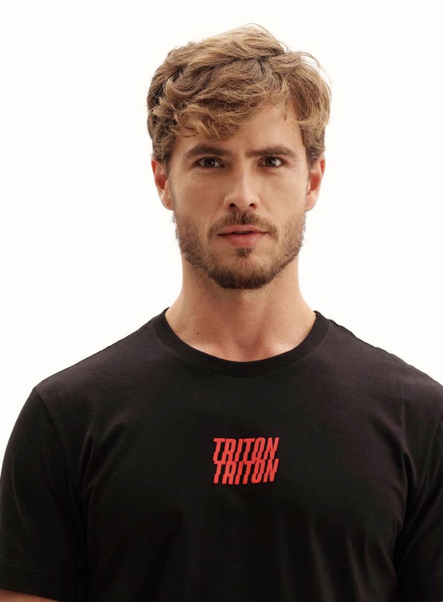 Camiseta Masculina Fit Com Logo Preto 3