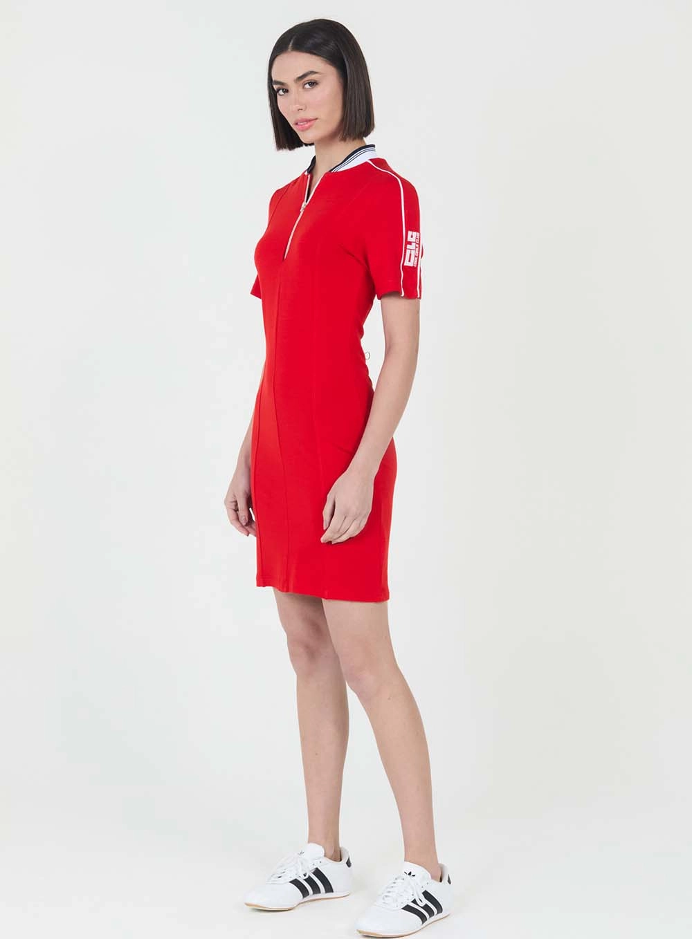 Vestido Slim Com Gola De Retilínea Vermelho 1