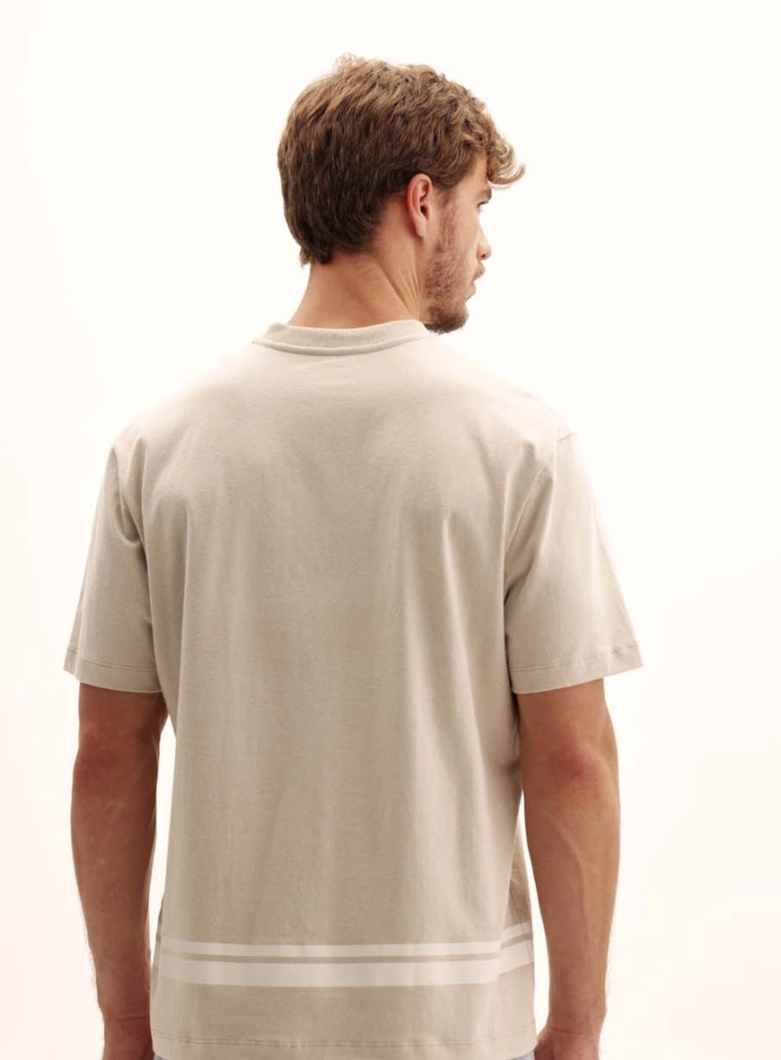 Camiseta Masculina Relaxed Gola V Bege Esquilo 4