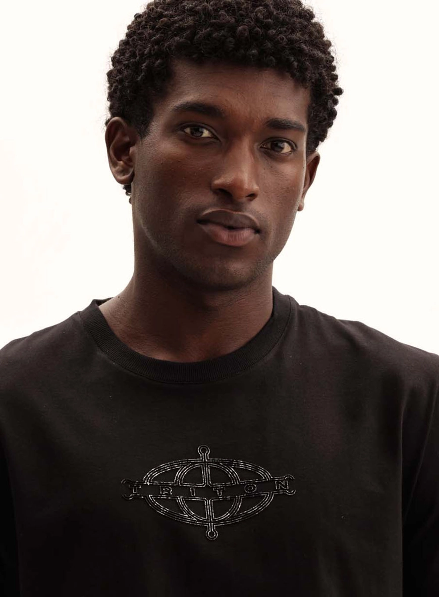 Camiseta Masculina New Logo Alto Relevo Preto 3