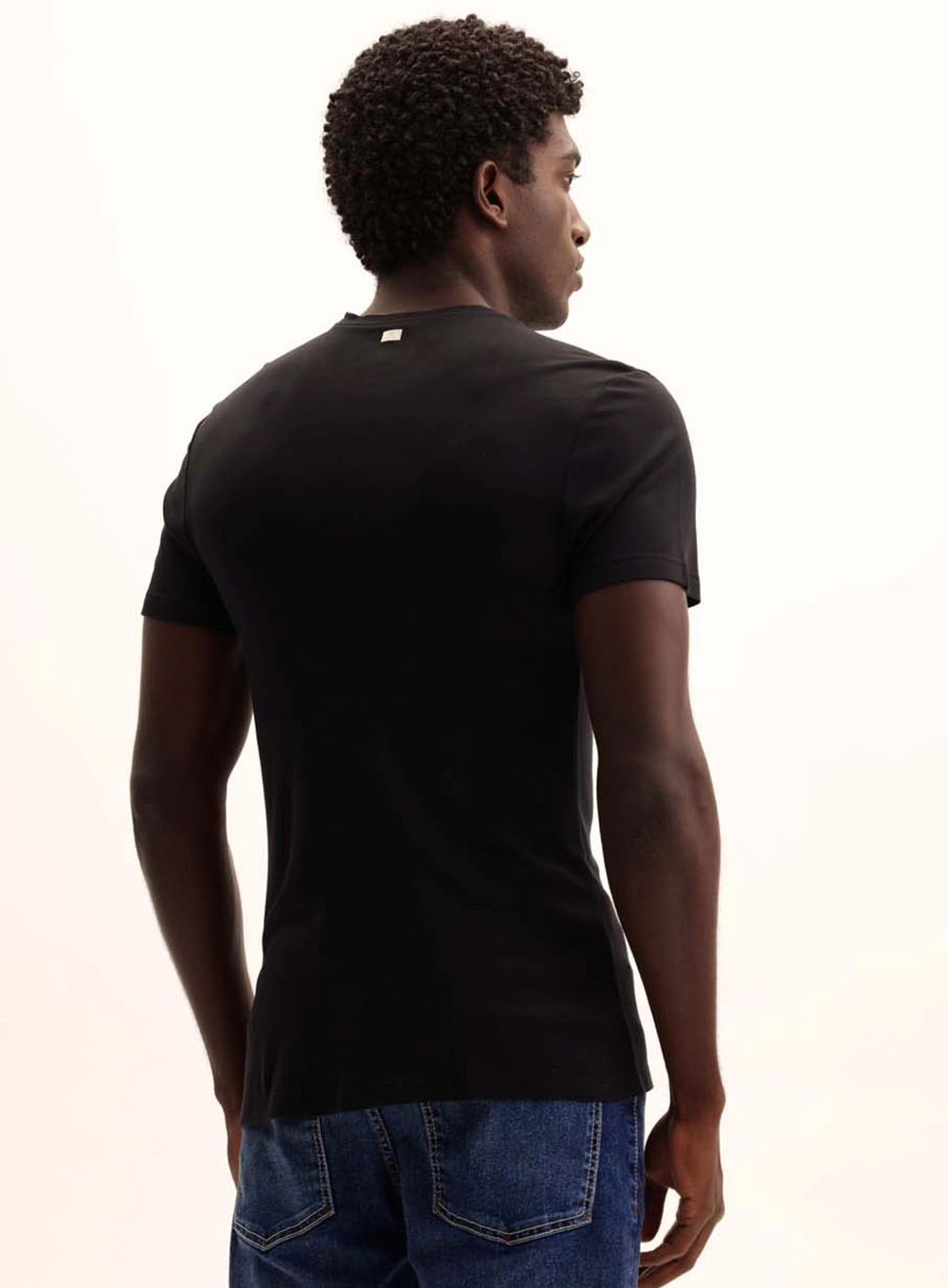 Camiseta Masculina Fit Preto 4