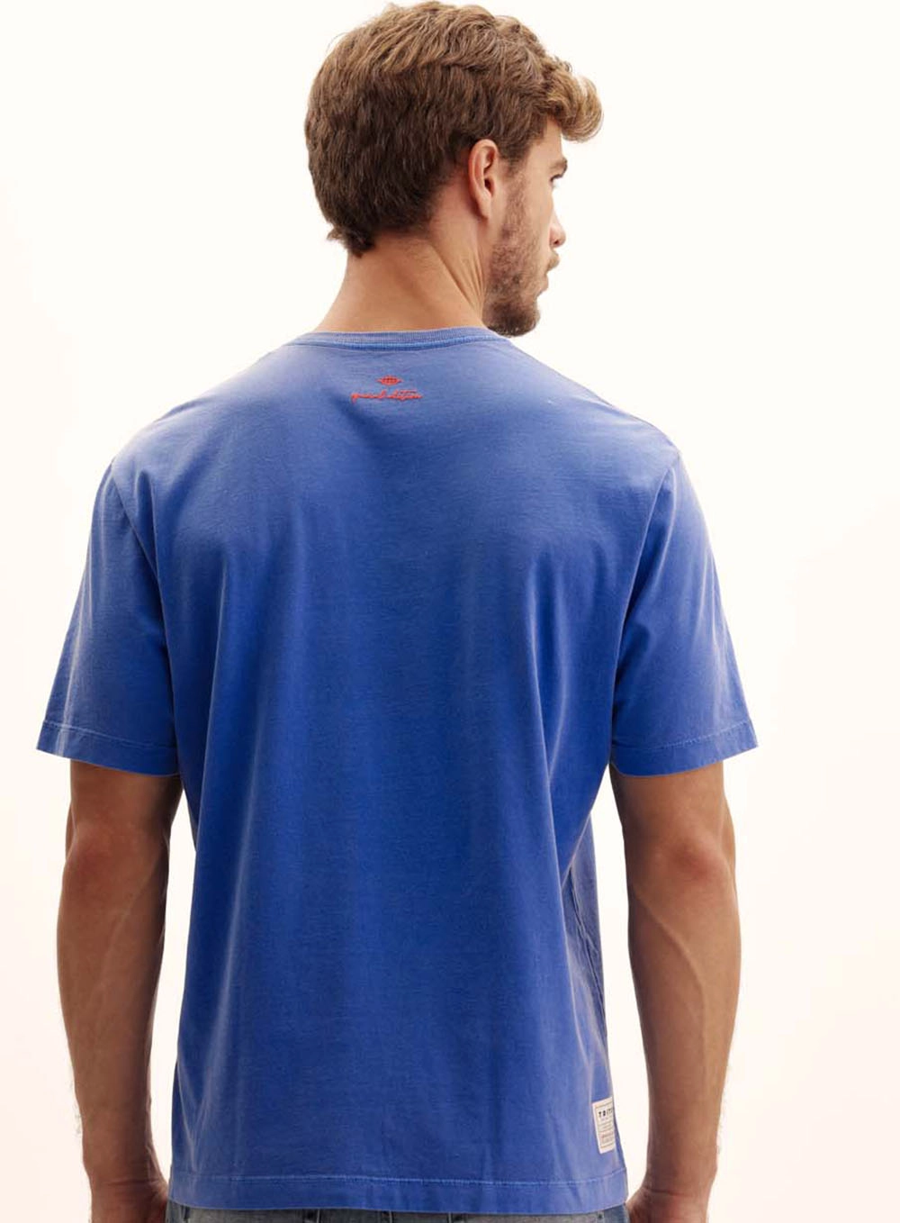 Camiseta Masculina Relaxed Logo Na Lateral Azul 4