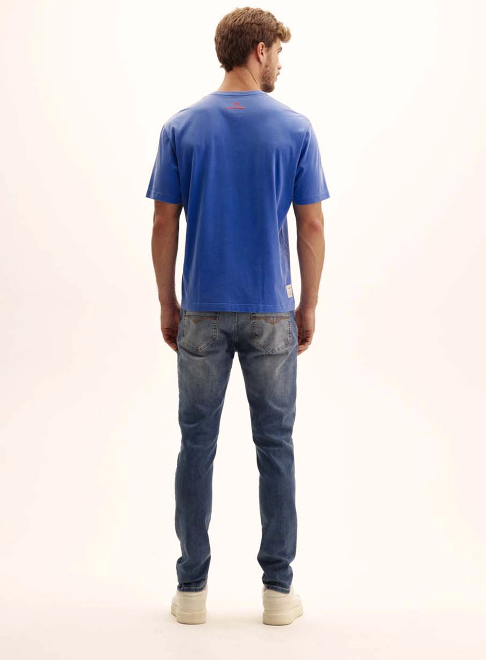 Camiseta Masculina Relaxed Logo Na Lateral Azul 5