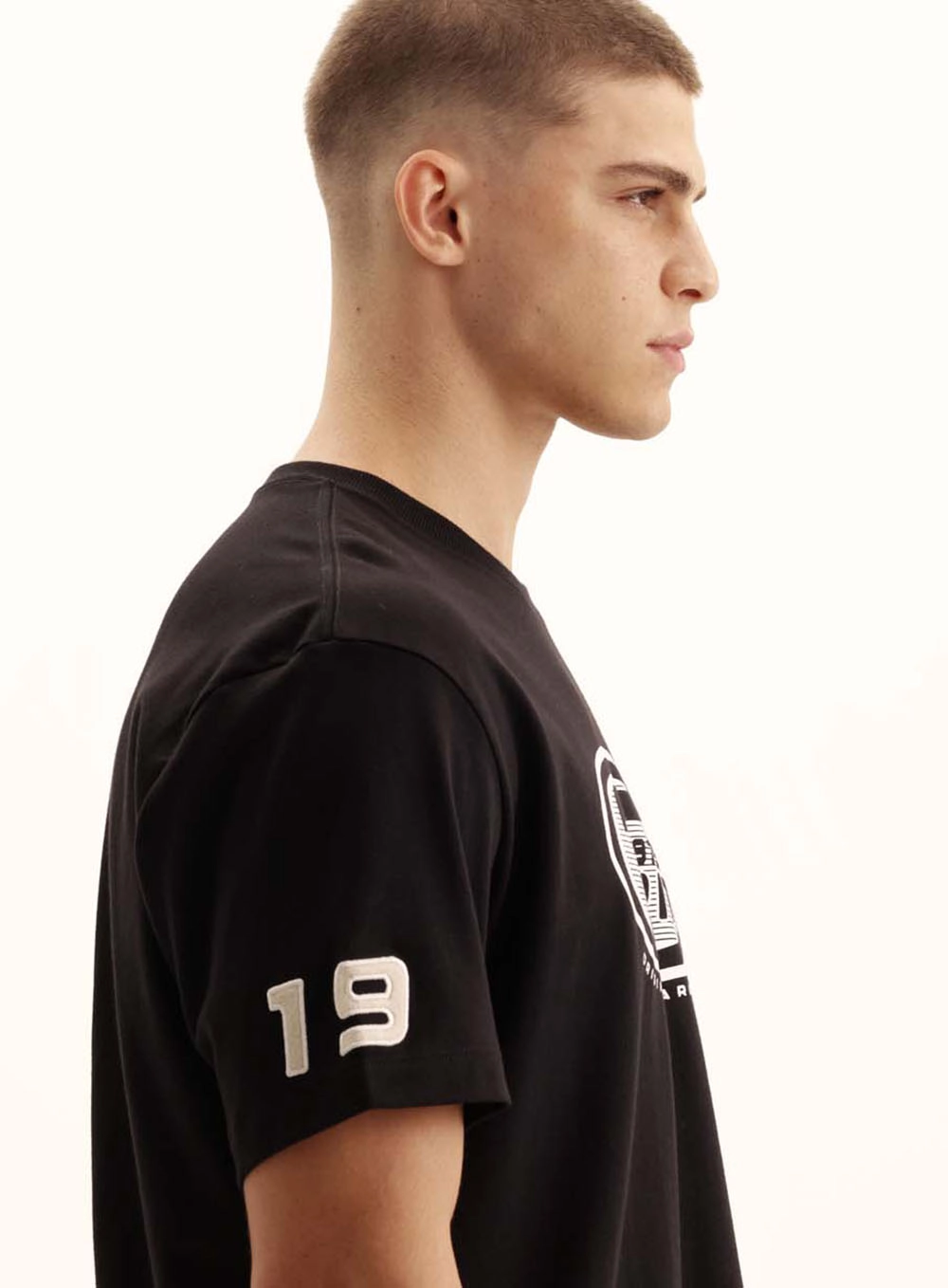 Camiseta Masculina New Gola Redonda Preto 3