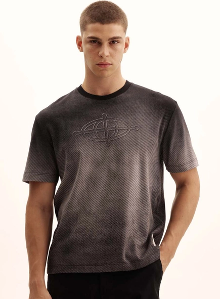 Camiseta Masculina Relaxed Suedine Strong