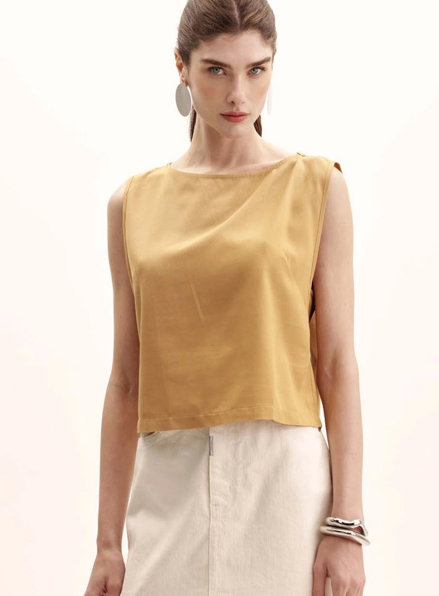 Blusa Feminina Comfort Encurtada Bege 2
