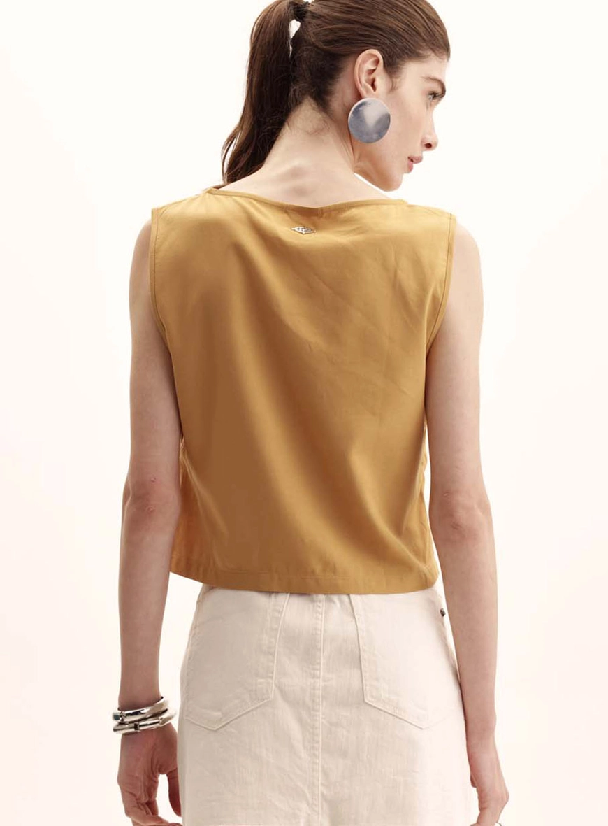 Blusa Feminina Comfort Encurtada Bege 3