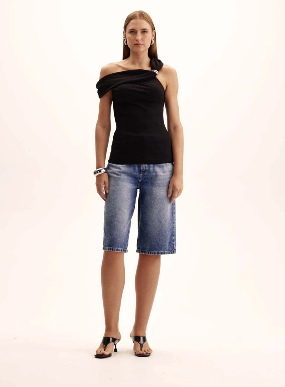 Blusa Feminina Small Ombro Ùnico Canelada Preto 1