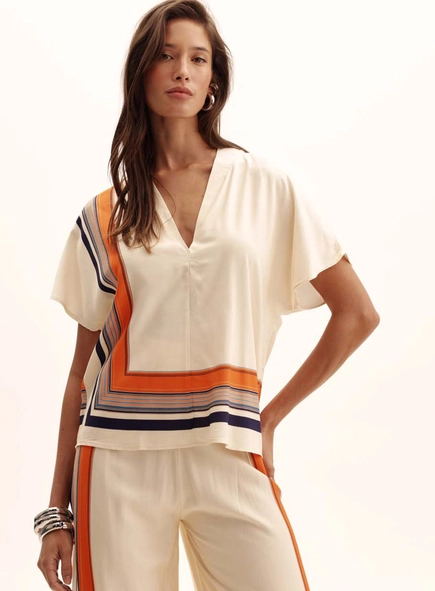 Blusa Feminina Comfort Decote V Scarf Stripe