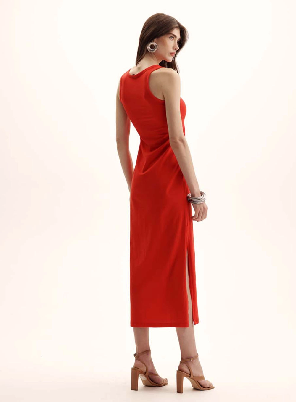 Vestido Comfort Malha Soft Touch Midi Com Fenda Vermelho 3