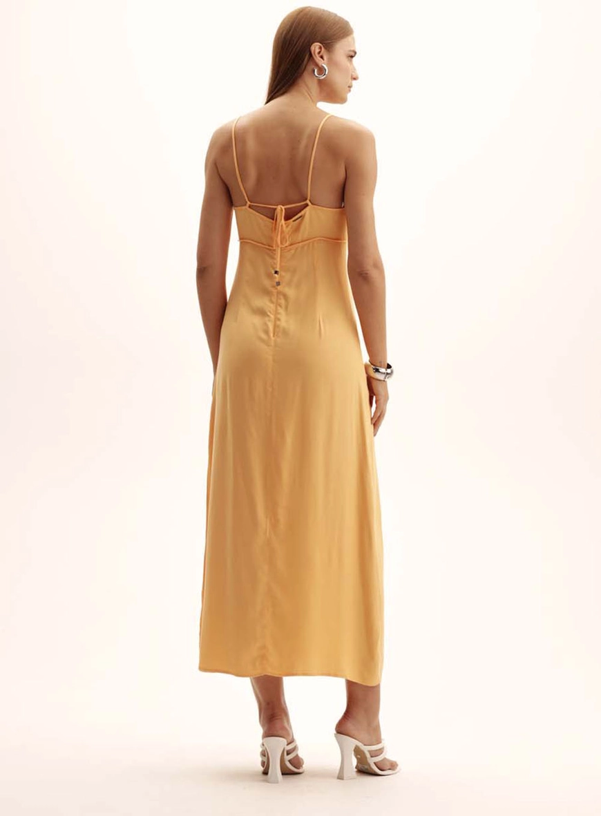 Vestido Comfort Busto Estruturado Com Recorte Laranja 3