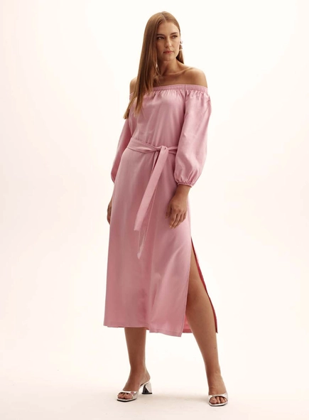 Vestido Comfort Ombro A Ombro Manga Longa