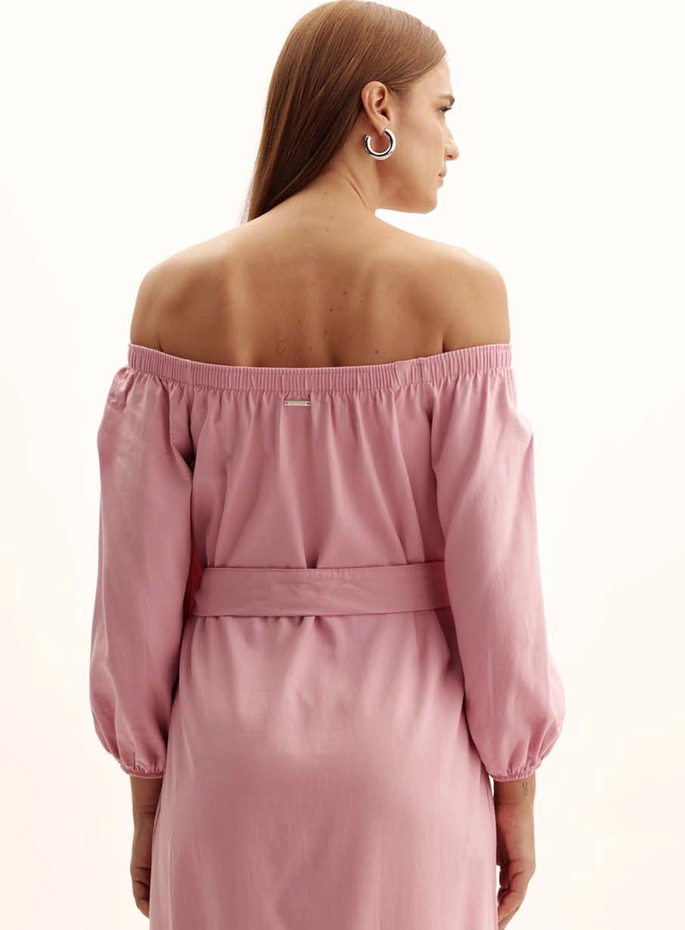 Vestido Comfort Ombro A Ombro Manga Longa Rosa 4
