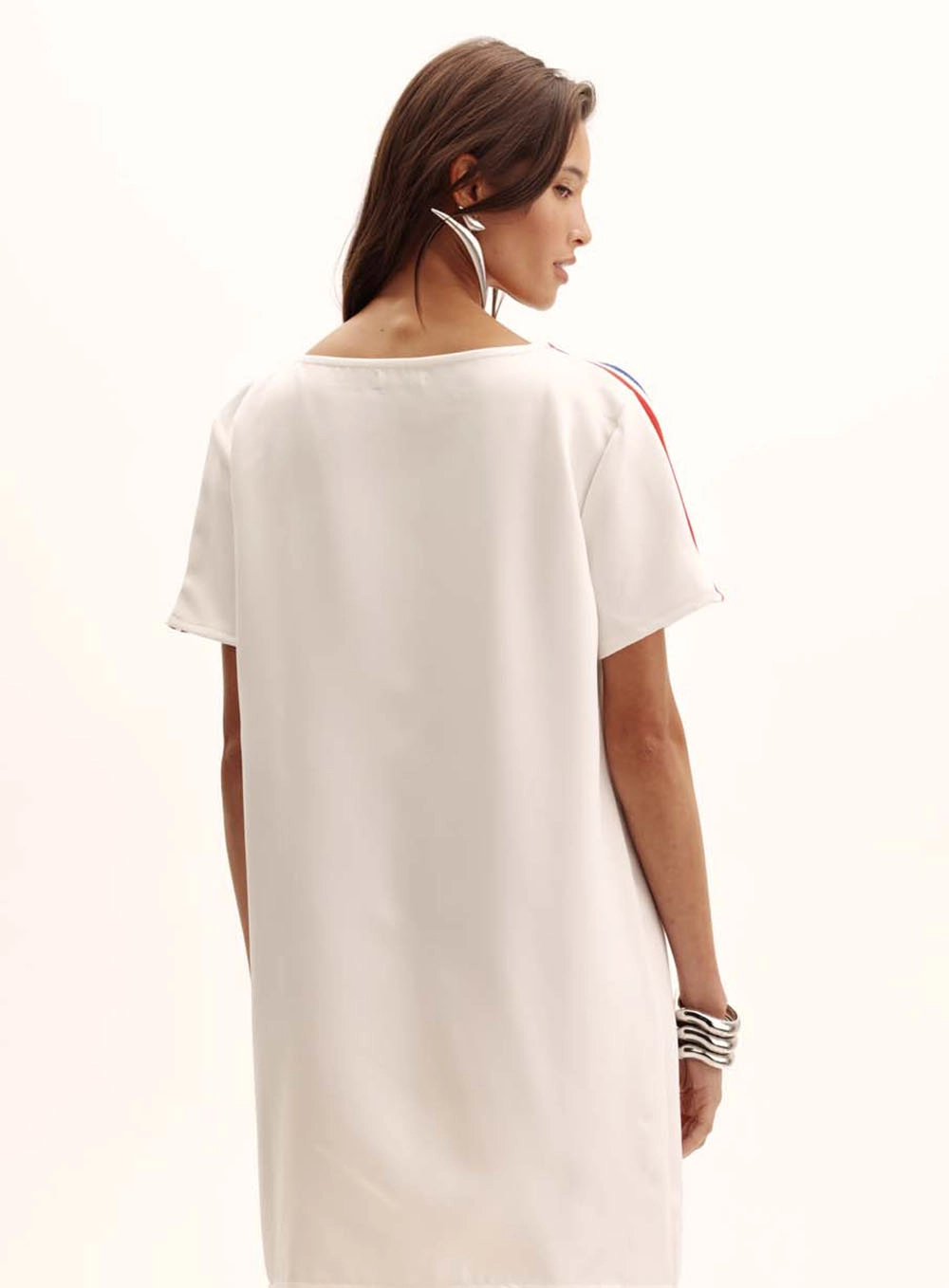 Vestido Comfort Gola Canoa Off Shell 4