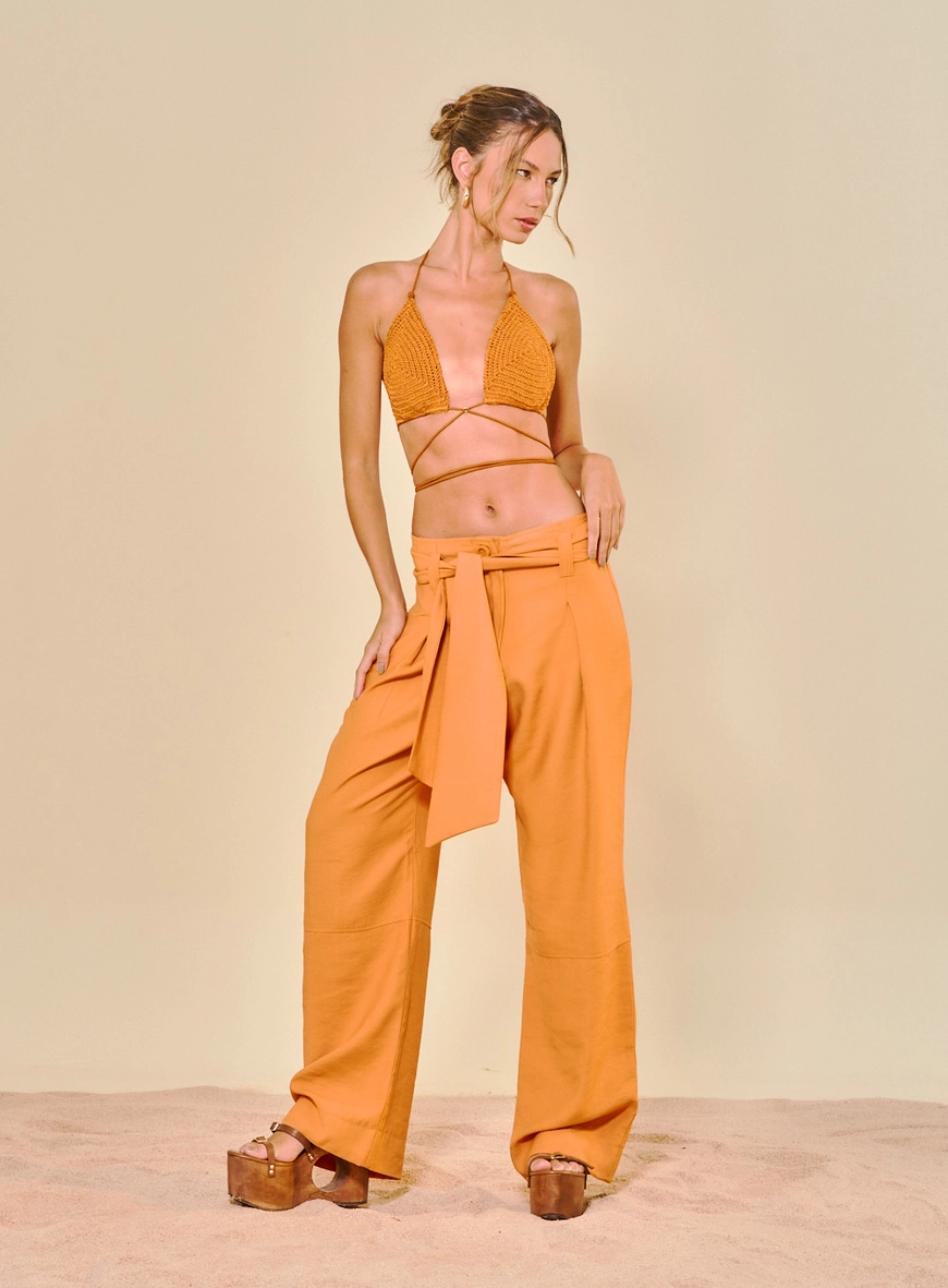 Calça Feminina Alfaiataria Com Cinto De Amarração Marrom 4