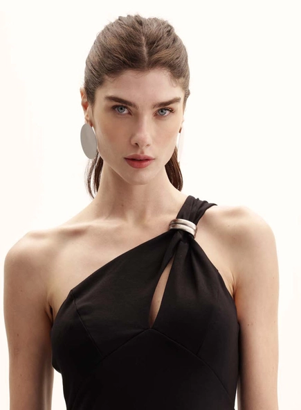 Vestido Midi Ombro Só Com Recorte