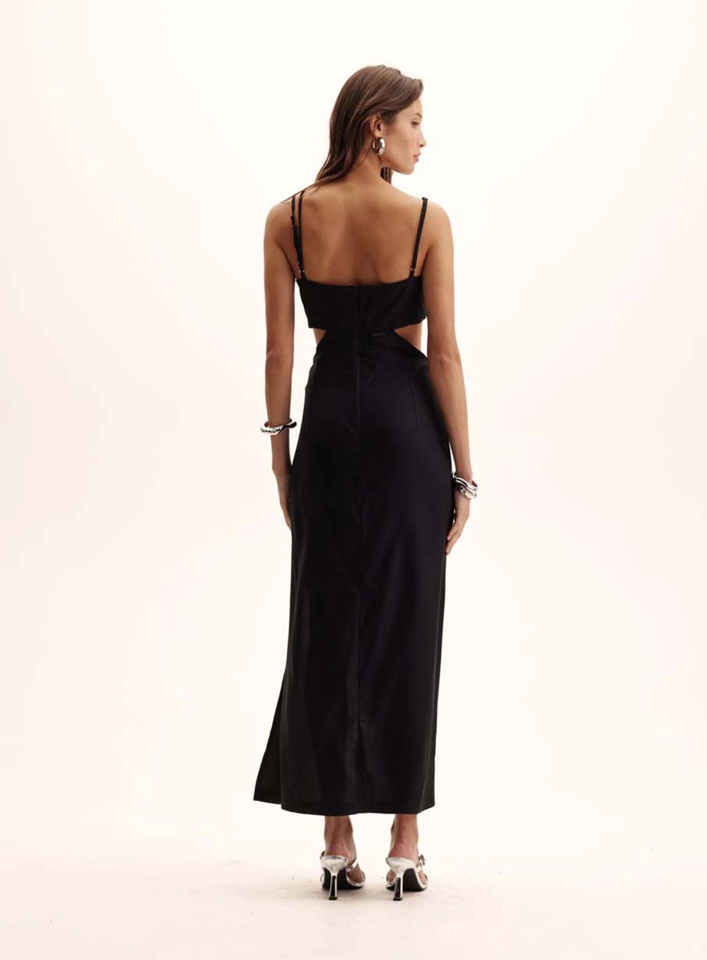 Vestido Longo Com Fenda E Alça Dupla Preto 3