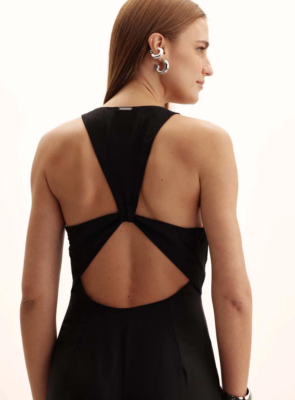 Vestido Longo Costas Com Recorte Preto 3