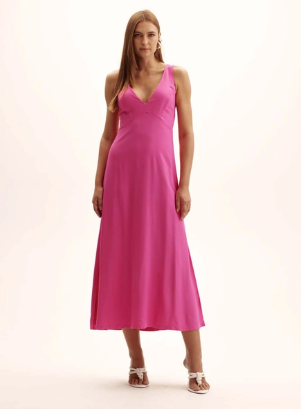 Vestido Comfort Decote V Alça Larga